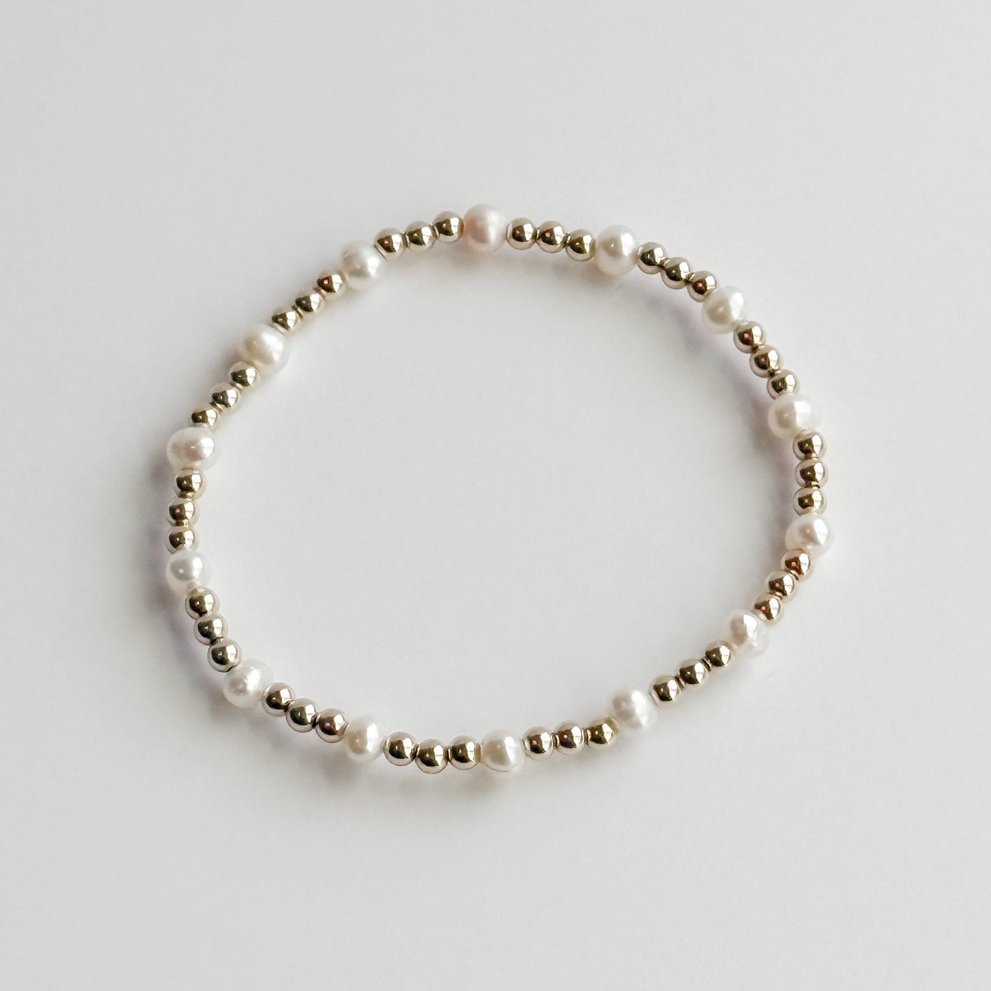 Dainty Freshwater Pearl Gold Bracelet