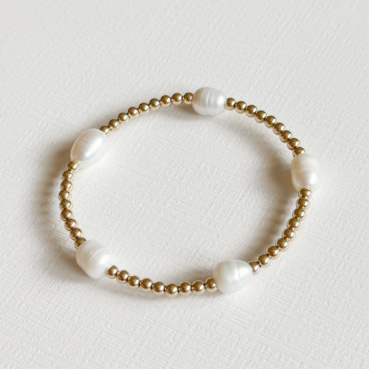 Freshwater Pearl Gold Bracelet