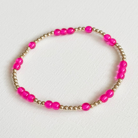 Chelsea Bracelet in Hot Pink