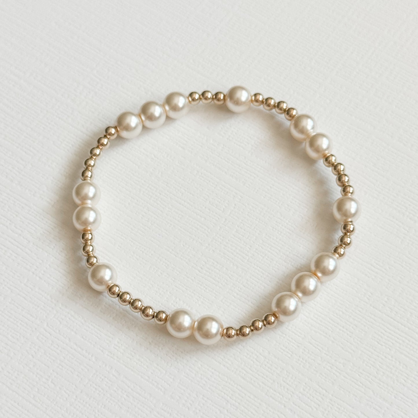 Chelsea 6mm Pearl Bracelet in Gold