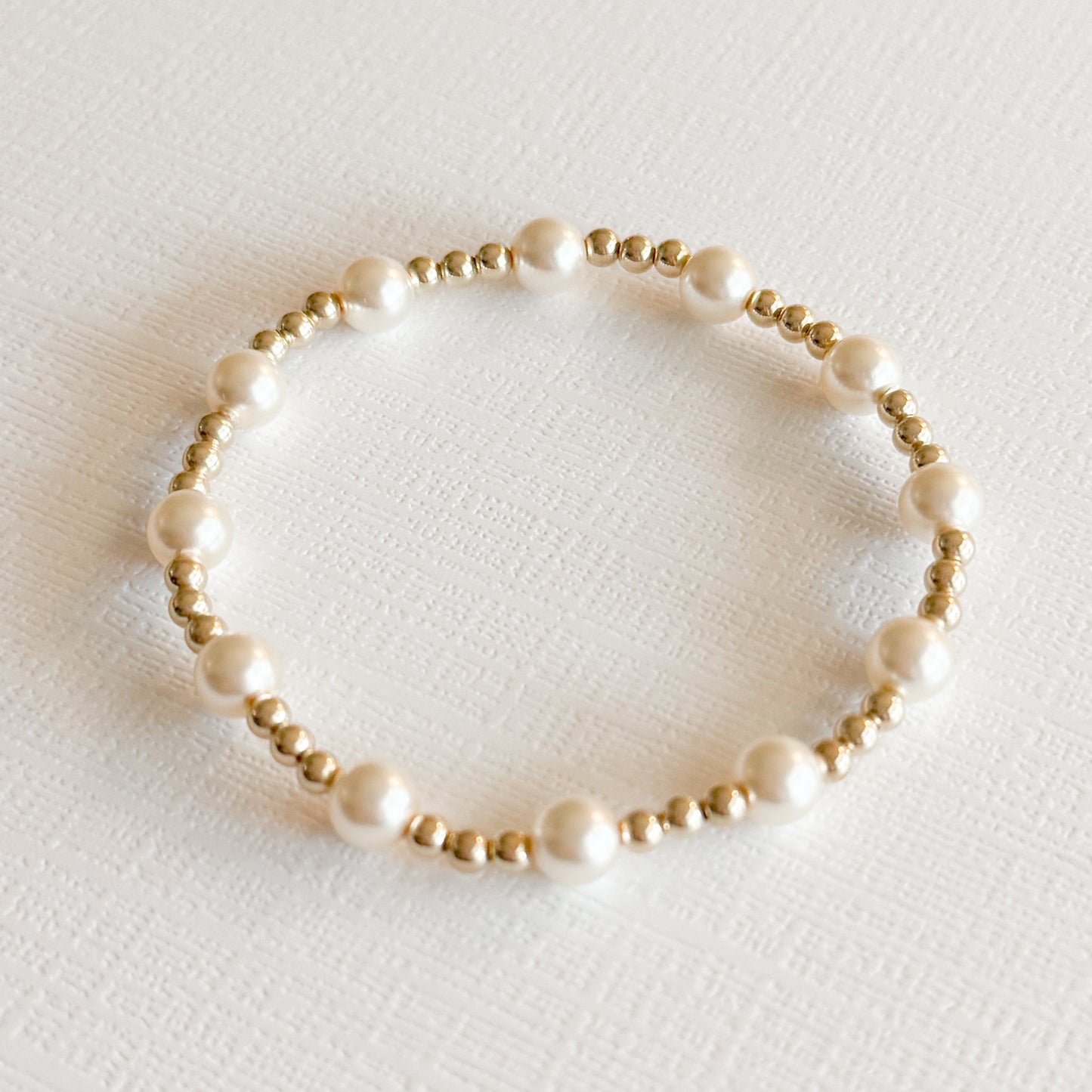 Ella Pearl & Gold Bracelet