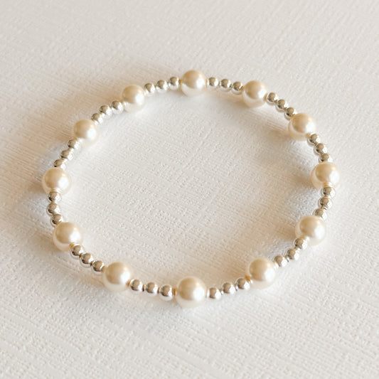 Ella Pearl & Silver Bracelet